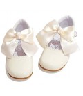 Mary Jane patent leather 4199 cream with Julieta bow