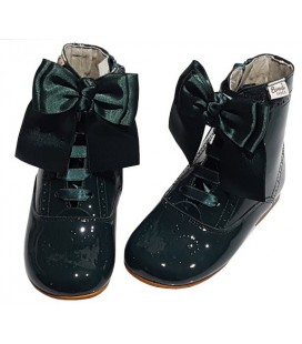 4253 Patent boot green with bow
